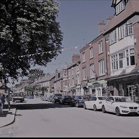 فيلا Modern 3-Bed House On Tarporley High Street المظهر الخارجي الصورة