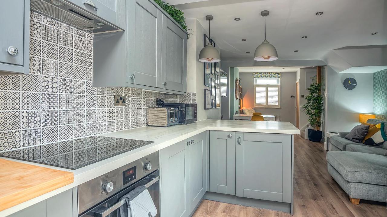 فيلا Modern 3-Bed House On Tarporley High Street المظهر الخارجي الصورة