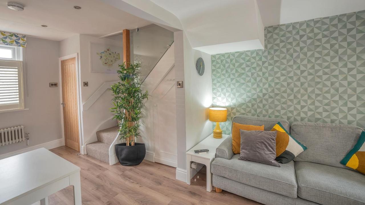 فيلا Modern 3-Bed House On Tarporley High Street المظهر الخارجي الصورة